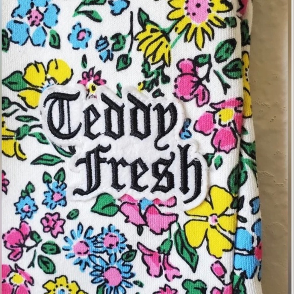 Teddy Fresh NWT Grandma’s Floral Sweatpants Unisex Size 3XL - Picture 3 of 5